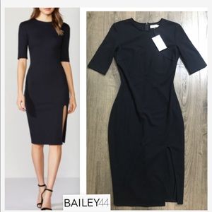 🆕 Bailey 44 Midnight Blue Midi😍